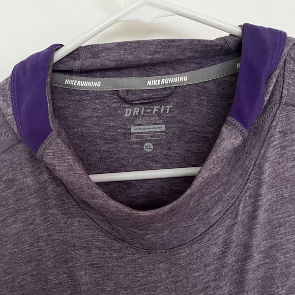 Nike Women's Running Hooded Long-Sleeve Tee - Picture 4 of 6